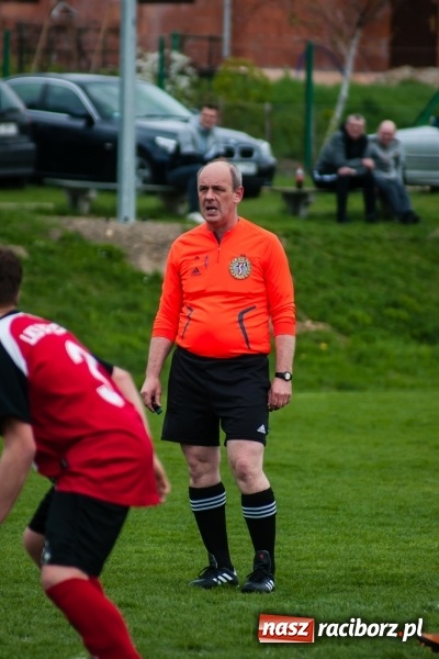 Zdjęcie w galerii na portalu naszraciborz.pl: A klasa: Derby outsiderów na remis wiadomości z regionu