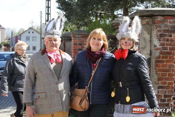 Zdjęcie w galerii na portalu naszraciborz.pl: Szukanie zajączka w wojnowickich ogrodach wiadomości z regionu