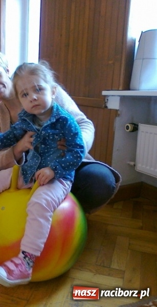 Zdjęcie w galerii na portalu naszraciborz.pl: Maluchy z Fiku-miku w świątecznej atmosferze wiadomości z regionu