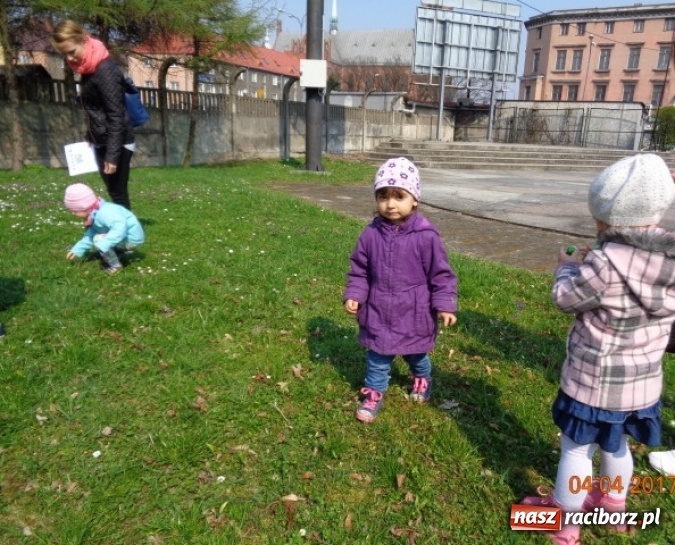 Zdjęcie w galerii na portalu naszraciborz.pl: Maluchy z Fiku-miku w świątecznej atmosferze wiadomości z regionu