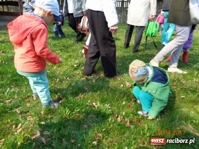 Zdjęcie w galerii na portalu naszraciborz.pl: Maluchy z Fiku-miku w świątecznej atmosferze wiadomości z regionu
