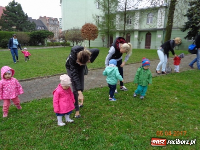 Zdjęcie w galerii na portalu naszraciborz.pl: Maluchy z Fiku-miku w świątecznej atmosferze wiadomości z regionu
