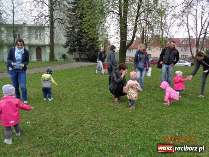 Zdjęcie w galerii na portalu naszraciborz.pl: Maluchy z Fiku-miku w świątecznej atmosferze wiadomości z regionu