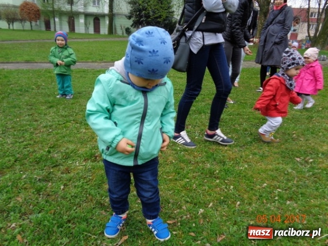 Zdjęcie w galerii na portalu naszraciborz.pl: Maluchy z Fiku-miku w świątecznej atmosferze wiadomości z regionu