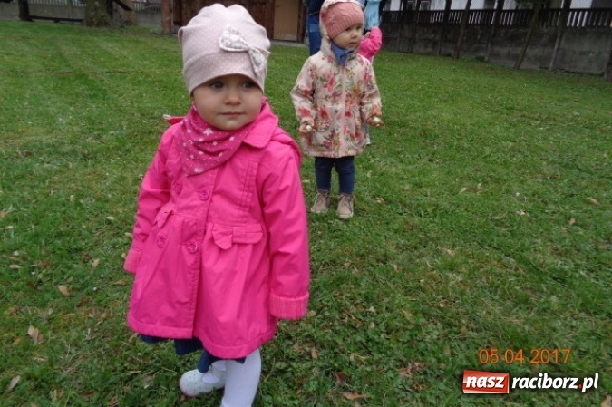 Zdjęcie w galerii na portalu naszraciborz.pl: Maluchy z Fiku-miku w świątecznej atmosferze wiadomości z regionu