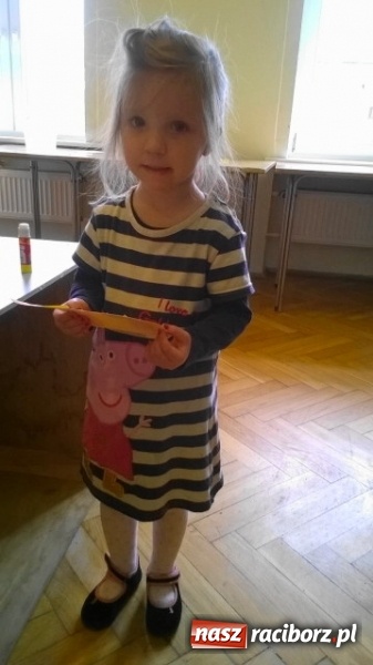 Zdjęcie w galerii na portalu naszraciborz.pl: Maluchy z Fiku-miku w świątecznej atmosferze wiadomości z regionu