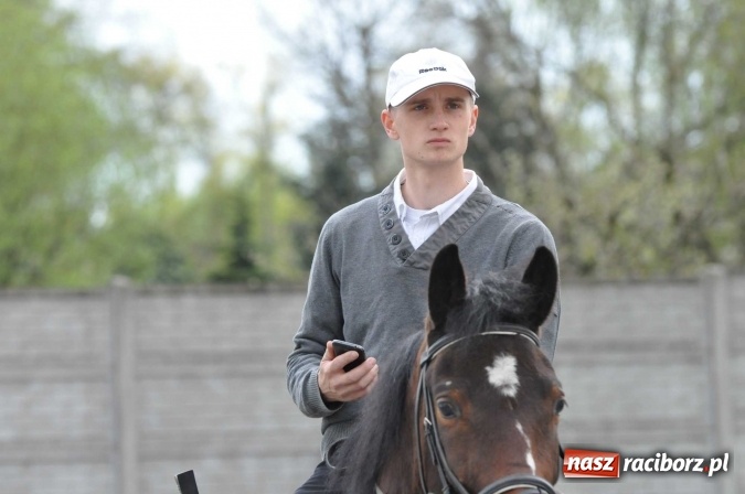 Zdjęcie w galerii na portalu naszraciborz.pl: Pietrowicka procesja konna na dwa jubileusze wiadomości z regionu