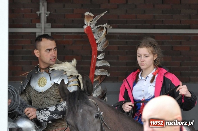 Zdjęcie w galerii na portalu naszraciborz.pl: Pietrowicka procesja konna na dwa jubileusze wiadomości z regionu