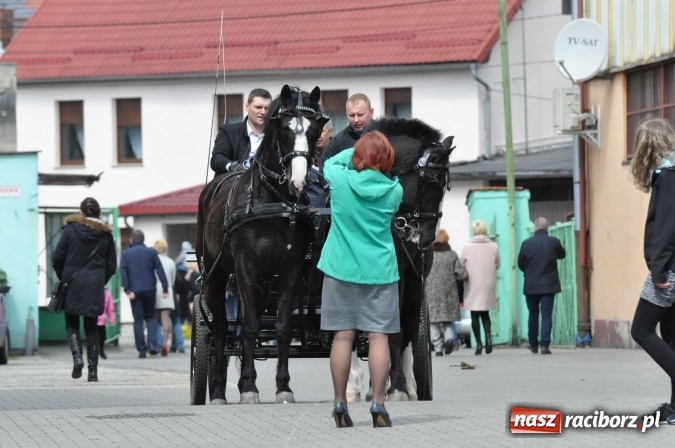 Zdjęcie w galerii na portalu naszraciborz.pl: Pietrowicka procesja konna na dwa jubileusze wiadomości z regionu