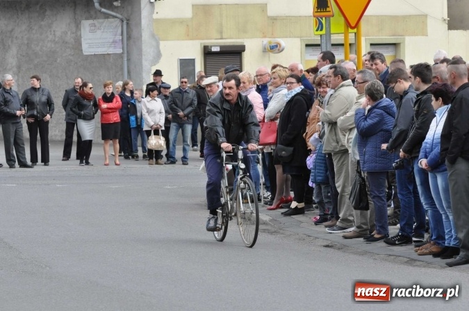 Zdjęcie w galerii na portalu naszraciborz.pl: Pietrowicka procesja konna na dwa jubileusze wiadomości z regionu