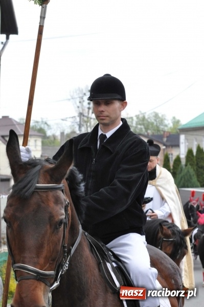 Zdjęcie w galerii na portalu naszraciborz.pl: Pietrowicka procesja konna na dwa jubileusze wiadomości z regionu