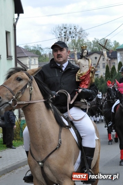 Zdjęcie w galerii na portalu naszraciborz.pl: Pietrowicka procesja konna na dwa jubileusze wiadomości z regionu