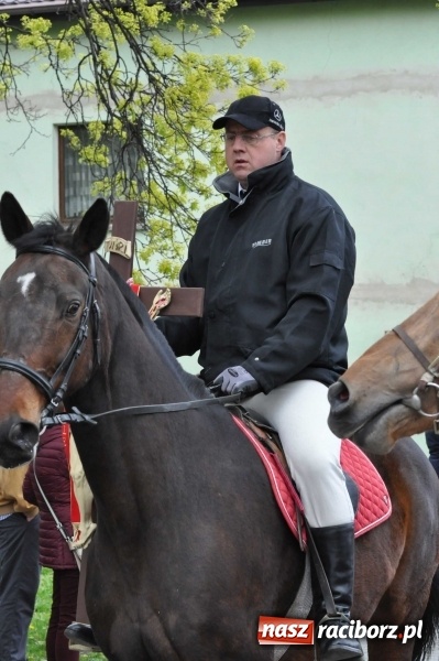 Zdjęcie w galerii na portalu naszraciborz.pl: Pietrowicka procesja konna na dwa jubileusze wiadomości z regionu