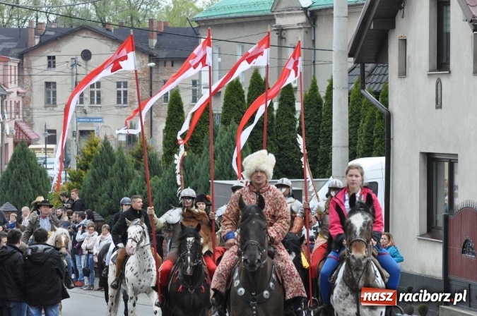 Zdjęcie w galerii na portalu naszraciborz.pl: Pietrowicka procesja konna na dwa jubileusze wiadomości z regionu