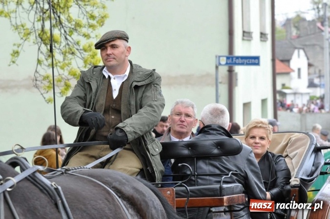 Zdjęcie w galerii na portalu naszraciborz.pl: Pietrowicka procesja konna na dwa jubileusze wiadomości z regionu