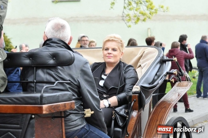 Zdjęcie w galerii na portalu naszraciborz.pl: Pietrowicka procesja konna na dwa jubileusze wiadomości z regionu