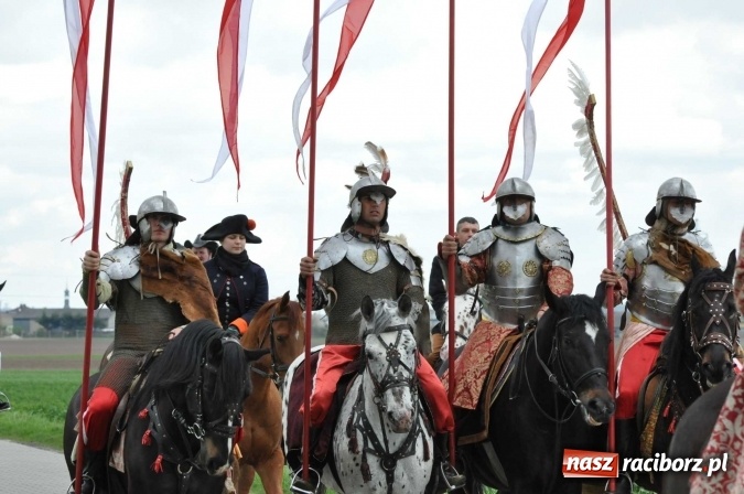 Zdjęcie w galerii na portalu naszraciborz.pl: Pietrowicka procesja konna na dwa jubileusze wiadomości z regionu