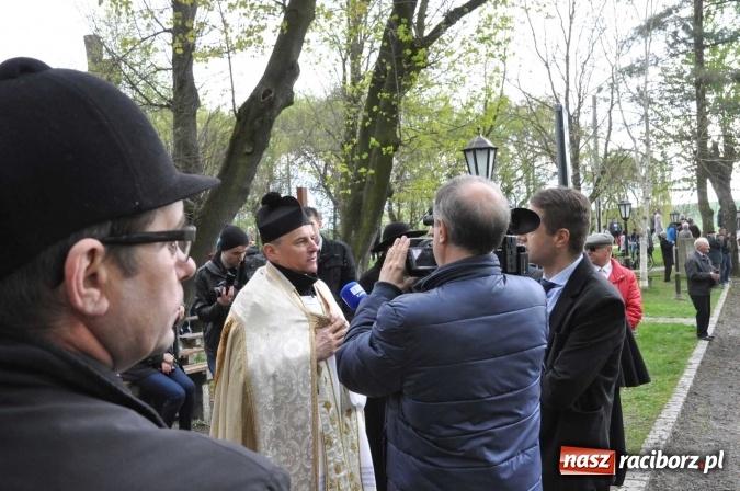 Zdjęcie w galerii na portalu naszraciborz.pl: Pietrowicka procesja konna na dwa jubileusze wiadomości z regionu