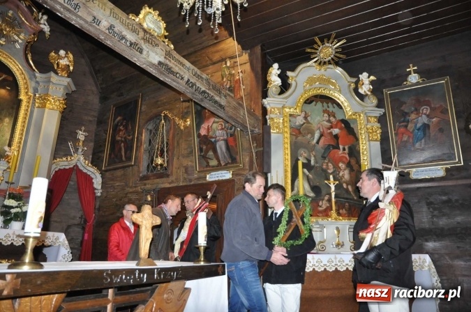 Zdjęcie w galerii na portalu naszraciborz.pl: Pietrowicka procesja konna na dwa jubileusze wiadomości z regionu