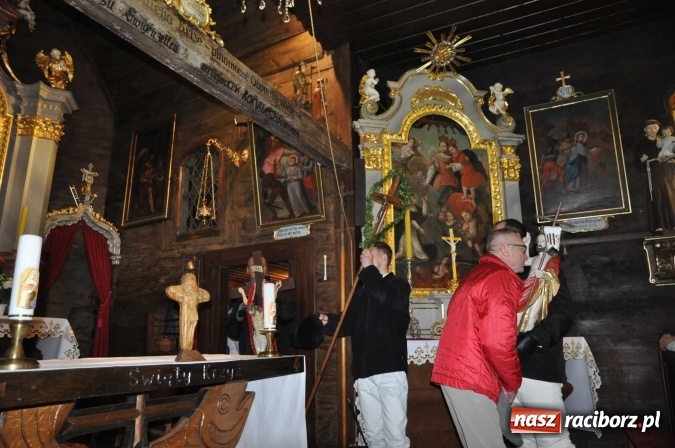 Zdjęcie w galerii na portalu naszraciborz.pl: Pietrowicka procesja konna na dwa jubileusze wiadomości z regionu