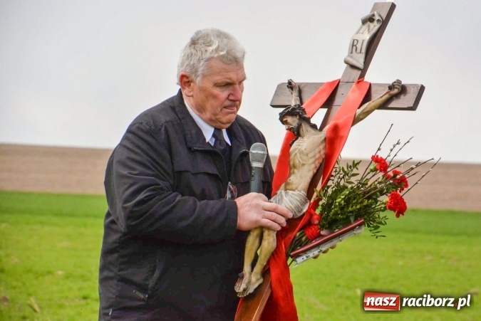 Zdjęcie w galerii na portalu naszraciborz.pl: Biskup, senator, starosta i wójt, czyli bieńkowicka procesja konna  wiadomości z regionu