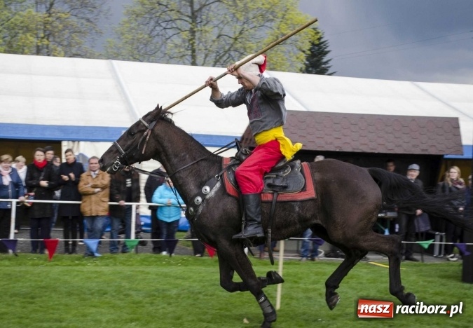 Zdjęcie w galerii na portalu naszraciborz.pl: Konny Festyn Wielkanocny w Pietrowicach Wielkich  wiadomości z regionu