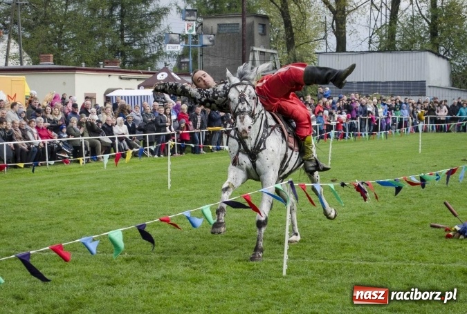 Zdjęcie w galerii na portalu naszraciborz.pl: Konny Festyn Wielkanocny w Pietrowicach Wielkich  wiadomości z regionu