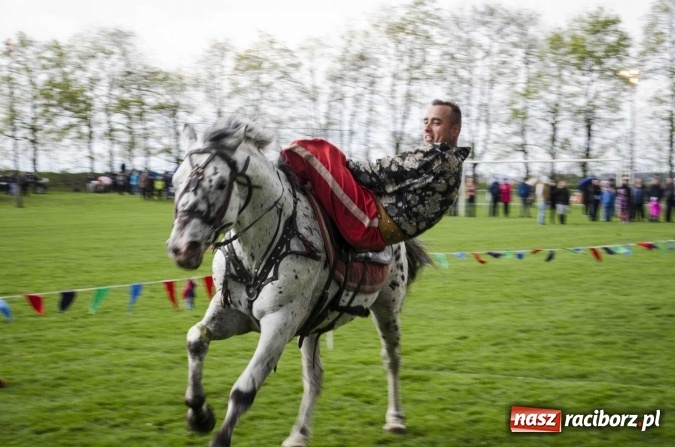 Zdjęcie w galerii na portalu naszraciborz.pl: Konny Festyn Wielkanocny w Pietrowicach Wielkich  wiadomości z regionu