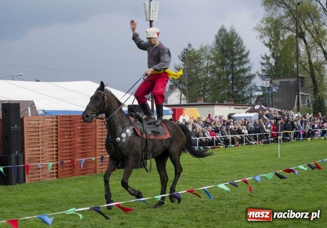 Zdjęcie w galerii na portalu naszraciborz.pl: Konny Festyn Wielkanocny w Pietrowicach Wielkich  wiadomości z regionu