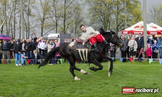 Zdjęcie w galerii na portalu naszraciborz.pl: Konny Festyn Wielkanocny w Pietrowicach Wielkich  wiadomości z regionu