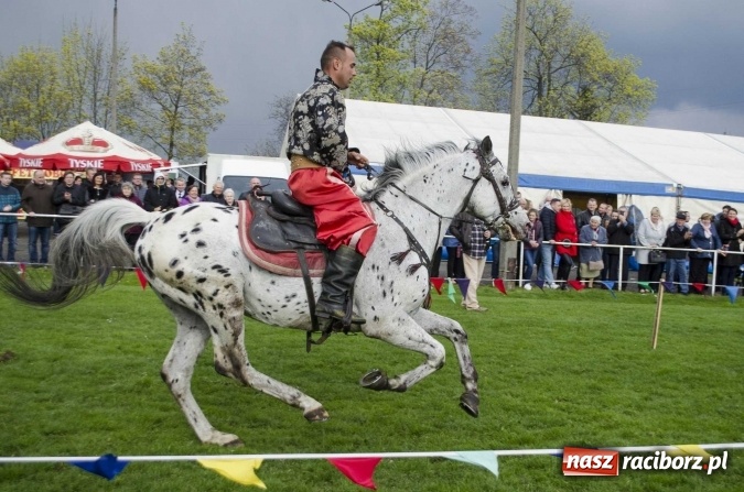 Zdjęcie w galerii na portalu naszraciborz.pl: Konny Festyn Wielkanocny w Pietrowicach Wielkich  wiadomości z regionu