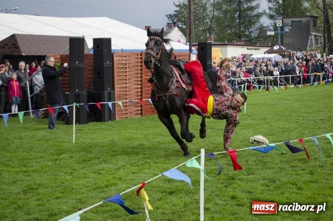 Zdjęcie w galerii na portalu naszraciborz.pl: Konny Festyn Wielkanocny w Pietrowicach Wielkich  wiadomości z regionu