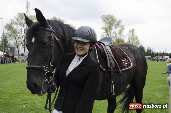 Zdjęcie w galerii na portalu naszraciborz.pl: Konny Festyn Wielkanocny w Pietrowicach Wielkich  wiadomości z regionu