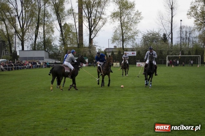 Zdjęcie w galerii na portalu naszraciborz.pl: Konny Festyn Wielkanocny w Pietrowicach Wielkich  wiadomości z regionu