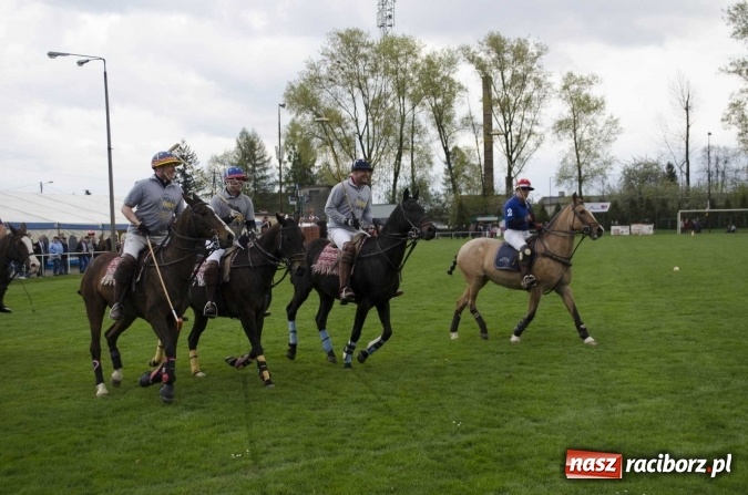 Zdjęcie w galerii na portalu naszraciborz.pl: Konny Festyn Wielkanocny w Pietrowicach Wielkich  wiadomości z regionu