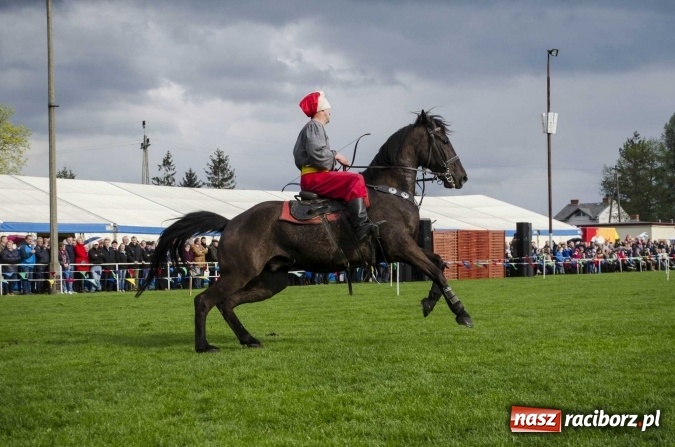 Zdjęcie w galerii na portalu naszraciborz.pl: Konny Festyn Wielkanocny w Pietrowicach Wielkich  wiadomości z regionu