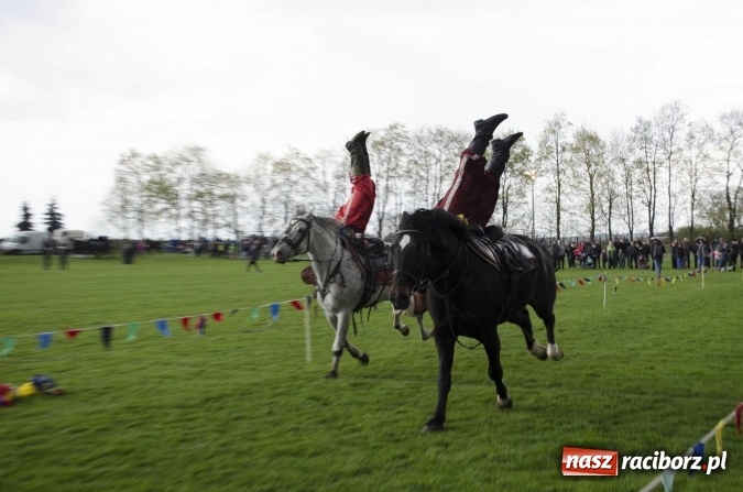Zdjęcie w galerii na portalu naszraciborz.pl: Konny Festyn Wielkanocny w Pietrowicach Wielkich  wiadomości z regionu