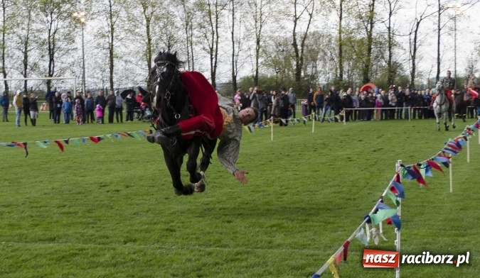 Zdjęcie w galerii na portalu naszraciborz.pl: Konny Festyn Wielkanocny w Pietrowicach Wielkich  wiadomości z regionu