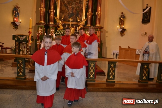 Zdjęcie w galerii na portalu naszraciborz.pl: Galopem, czyli finał bieńkowickiej procesji konnej  wiadomości z regionu