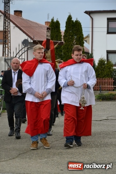 Zdjęcie w galerii na portalu naszraciborz.pl: Galopem, czyli finał bieńkowickiej procesji konnej  wiadomości z regionu