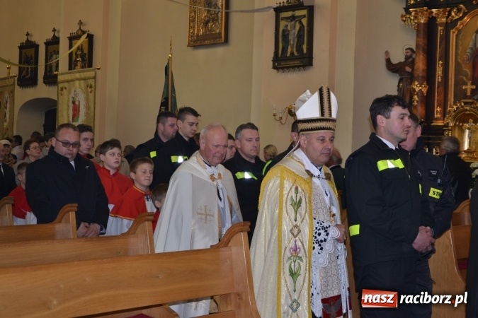 Zdjęcie w galerii na portalu naszraciborz.pl: Galopem, czyli finał bieńkowickiej procesji konnej  wiadomości z regionu