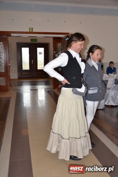 Zdjęcie w galerii na portalu naszraciborz.pl: Galopem, czyli finał bieńkowickiej procesji konnej  wiadomości z regionu