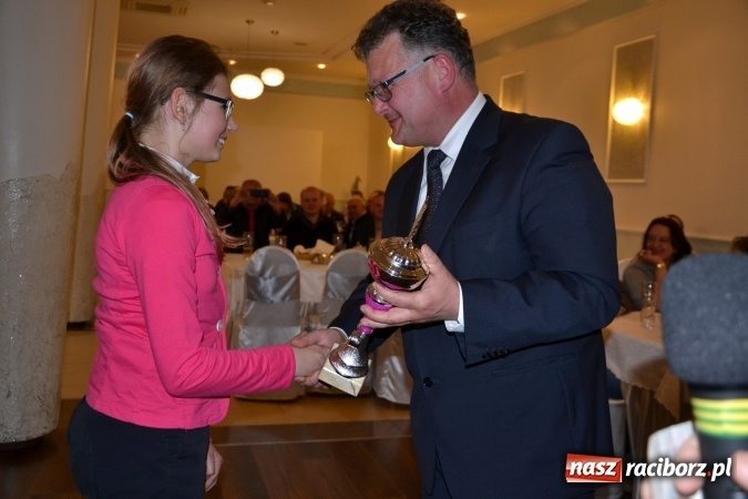 Zdjęcie w galerii na portalu naszraciborz.pl: Galopem, czyli finał bieńkowickiej procesji konnej  wiadomości z regionu