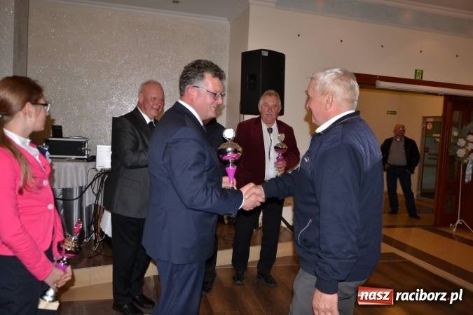 Zdjęcie w galerii na portalu naszraciborz.pl: Galopem, czyli finał bieńkowickiej procesji konnej  wiadomości z regionu