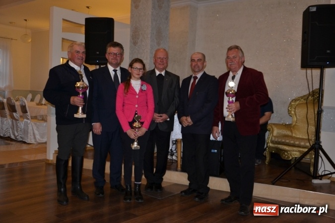 Zdjęcie w galerii na portalu naszraciborz.pl: Galopem, czyli finał bieńkowickiej procesji konnej  wiadomości z regionu