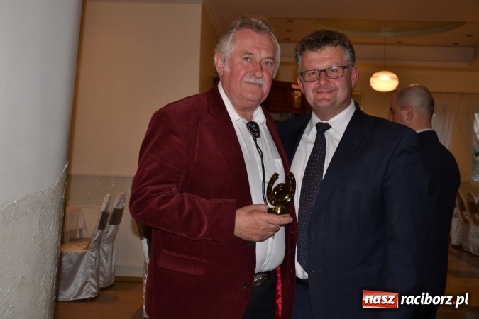 Zdjęcie w galerii na portalu naszraciborz.pl: Galopem, czyli finał bieńkowickiej procesji konnej  wiadomości z regionu