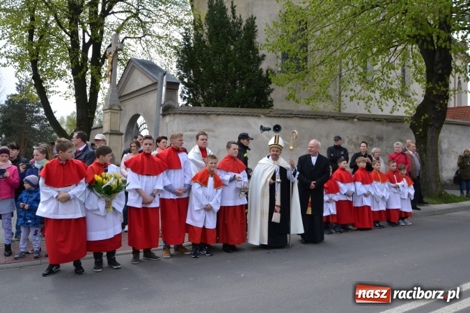 Zdjęcie w galerii na portalu naszraciborz.pl: Galopem, czyli finał bieńkowickiej procesji konnej  wiadomości z regionu