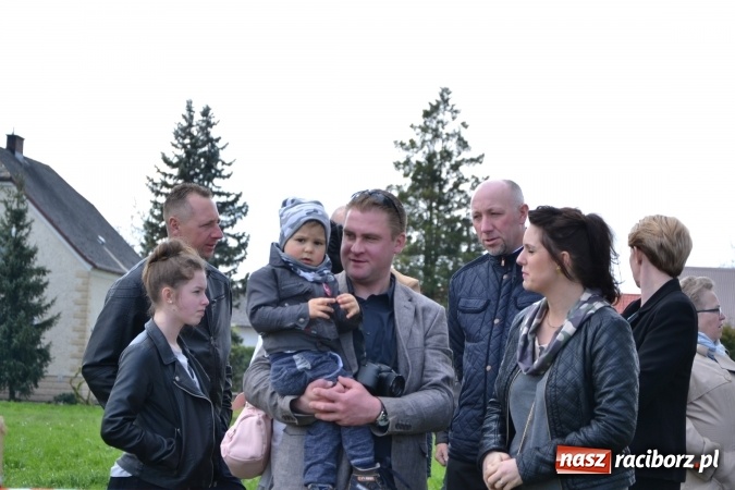 Zdjęcie w galerii na portalu naszraciborz.pl: Galopem, czyli finał bieńkowickiej procesji konnej  wiadomości z regionu