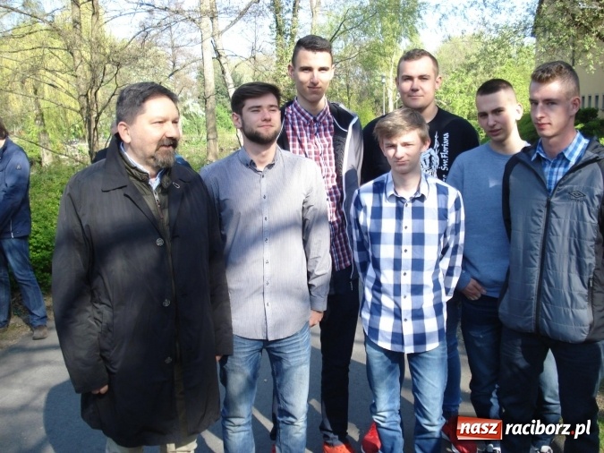 Zdjęcie w galerii na portalu naszraciborz.pl: Raciborzanie na seminarium w Königswinter wiadomości z regionu