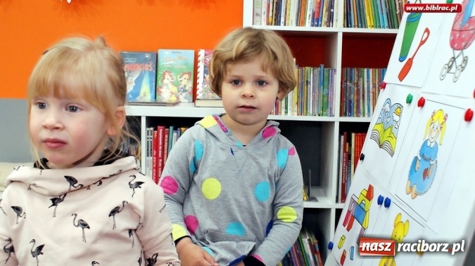 Zdjęcie w galerii na portalu naszraciborz.pl: Głośne czytanie i kolorowe zabawki - Klub Malucha zorganizował kolejne spotkanie wiadomości z regionu